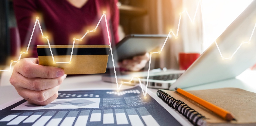 Consultant managing MCom academic credit evaluation, Diagram of MCom credit transfer for final year pathway