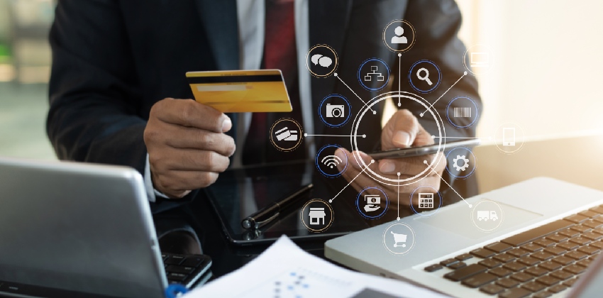 Consultant managing BCA course-to-course credit mapping, Diagram of BCA online credit transfer assistance process